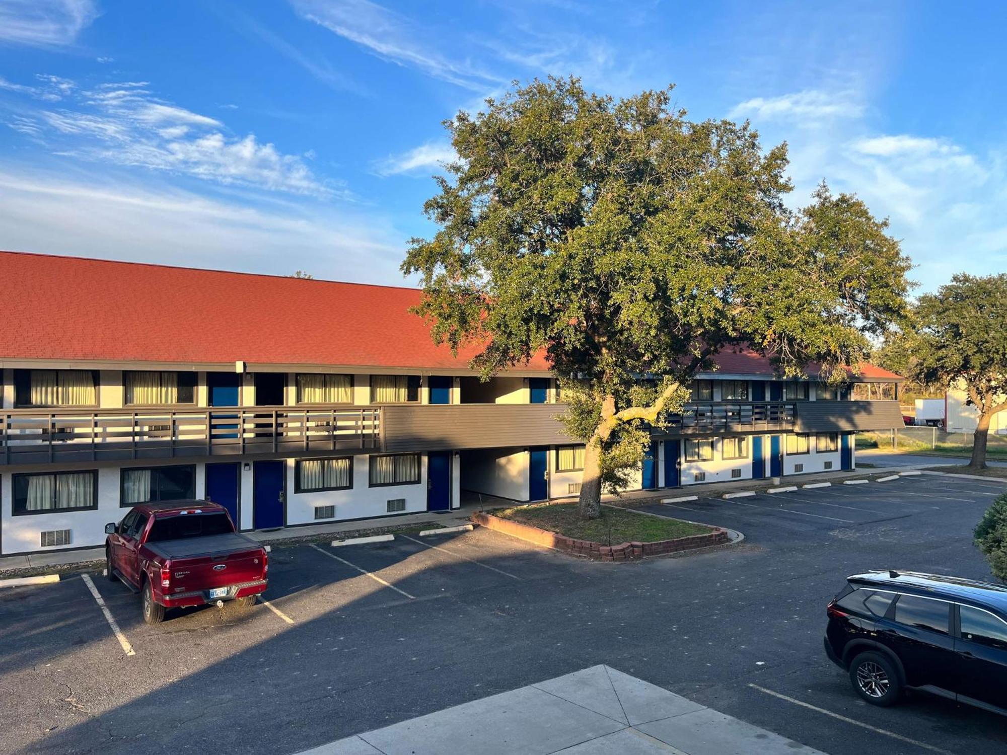 Studio 6 Suites Shreveport, La Industrial Loop מראה חיצוני תמונה